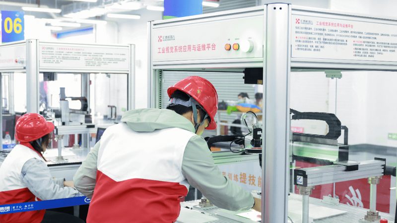 高温高压液位计：揭秘其工作原理与选型要点